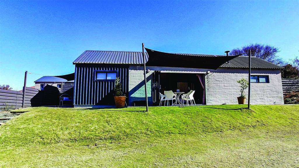 Lola'S Self Catering Accommodation Clarens Exterior photo