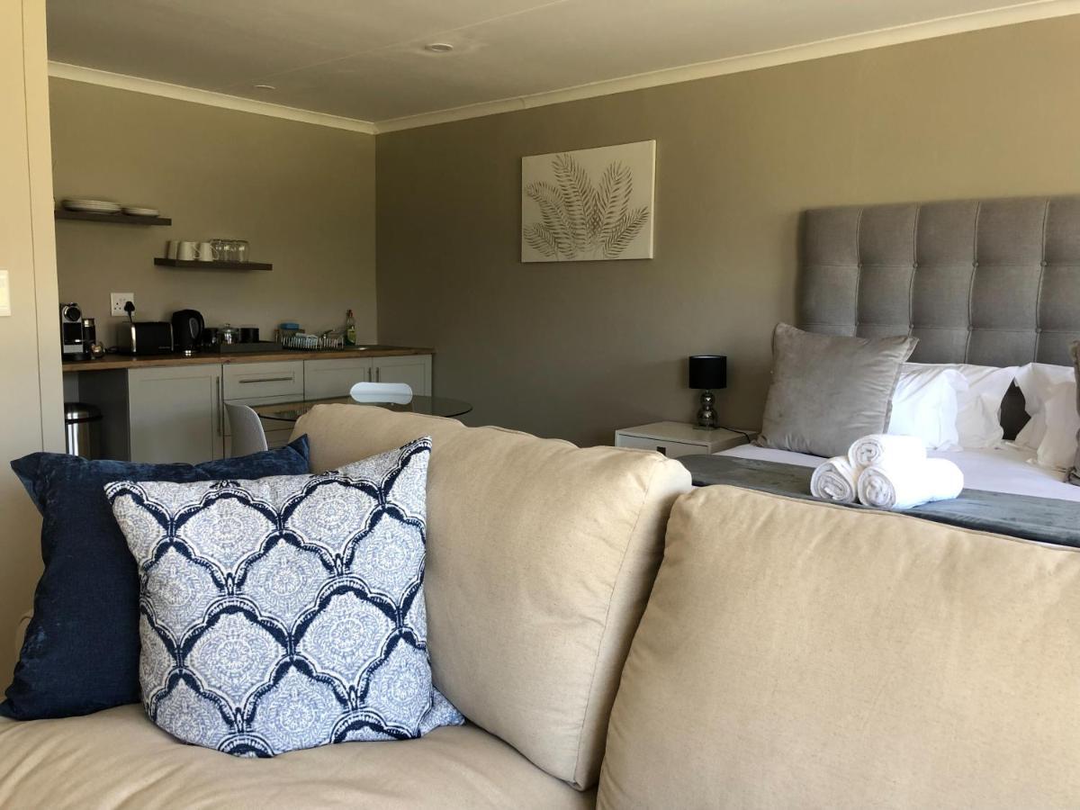 Lola'S Self Catering Accommodation Clarens Exterior photo